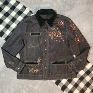 💞 Floral Embroidery Button Down Denim Jacket